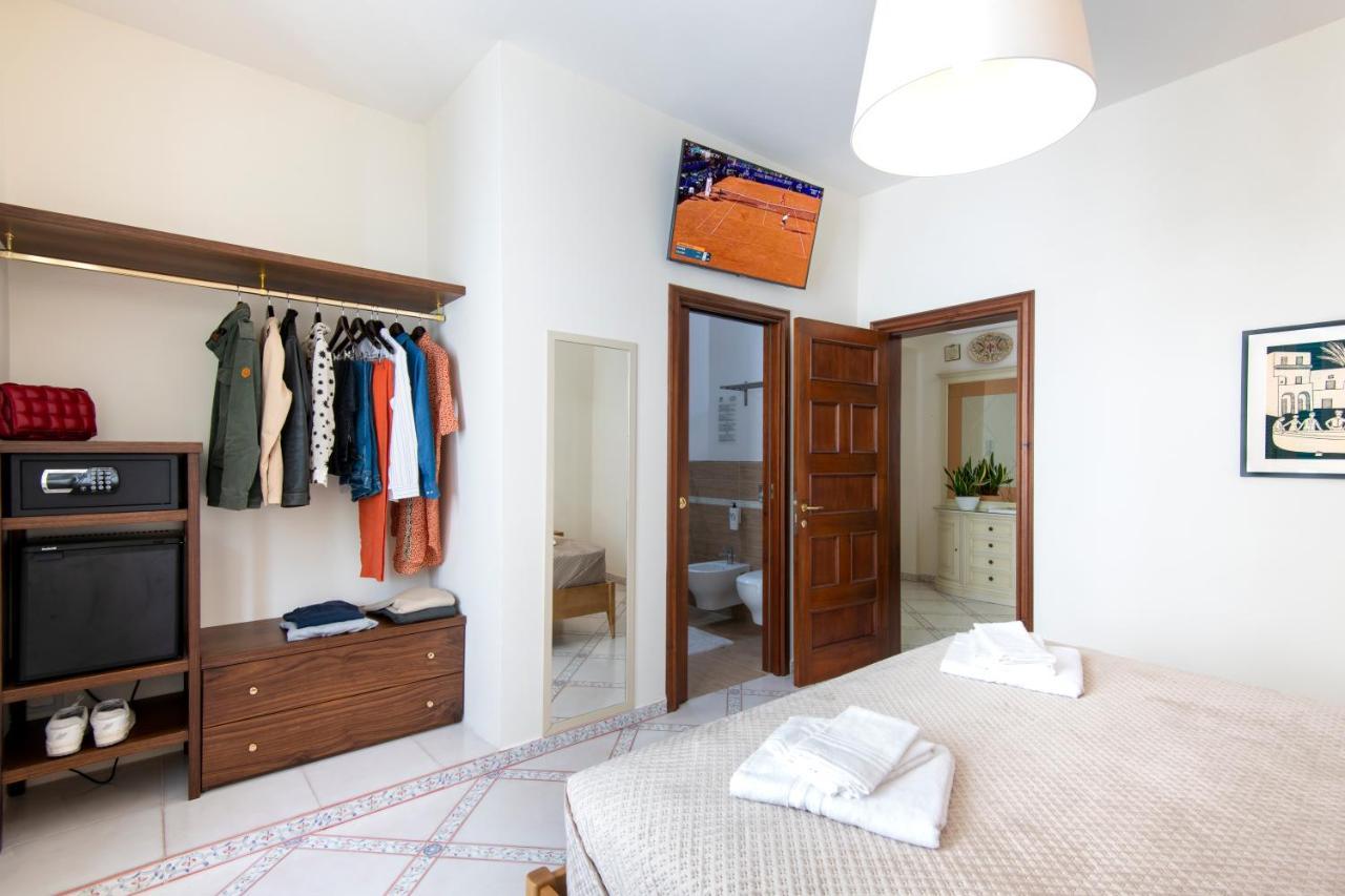 B&B Marcantonio - Ischia Ponte Екстер'єр фото