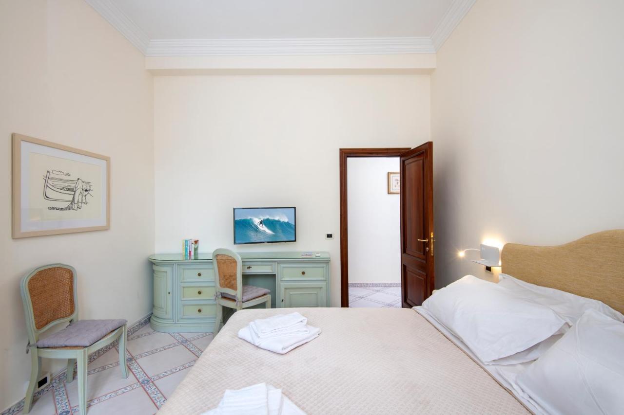 B&B Marcantonio - Ischia Ponte Екстер'єр фото
