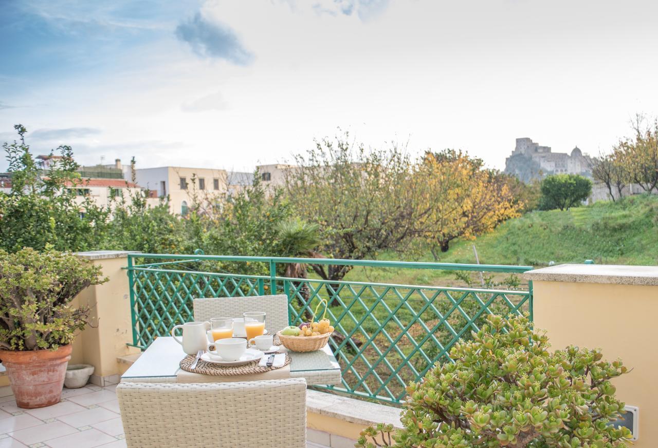 B&B Marcantonio - Ischia Ponte Екстер'єр фото