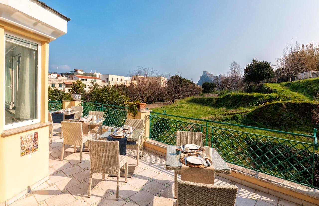 B&B Marcantonio - Ischia Ponte Екстер'єр фото